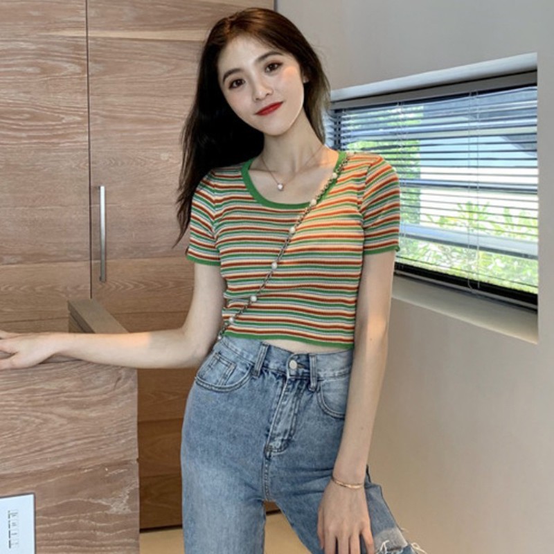 [Mã FAMAYWA giảm 10K đơn 50K] Áo thun cổ chữ U ngắn tay kiểu Hàn Quốc | BigBuy360 - bigbuy360.vn