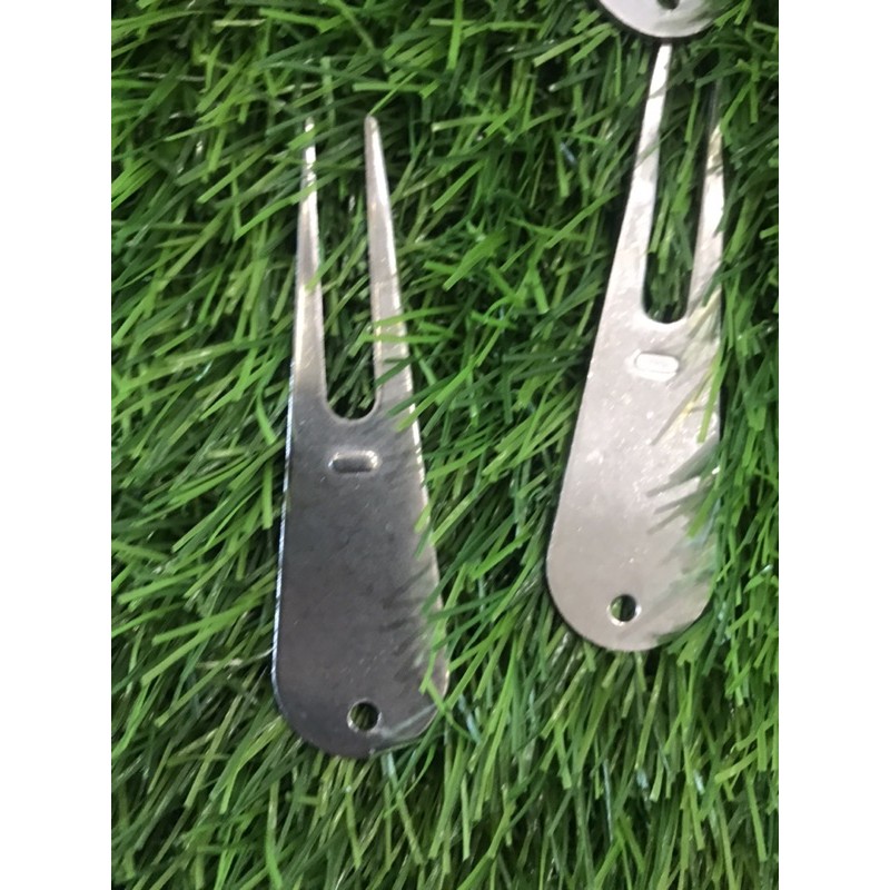 Nũa sửa green Nĩa divot Golf