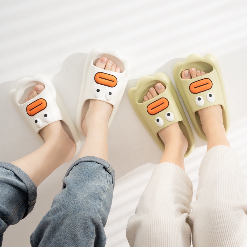 Đôi dép vui nhộn Dép Đi Trong Nhà Chống Trượt Họa Tiết Hoạt Hình Thời Trang Mùa Hè