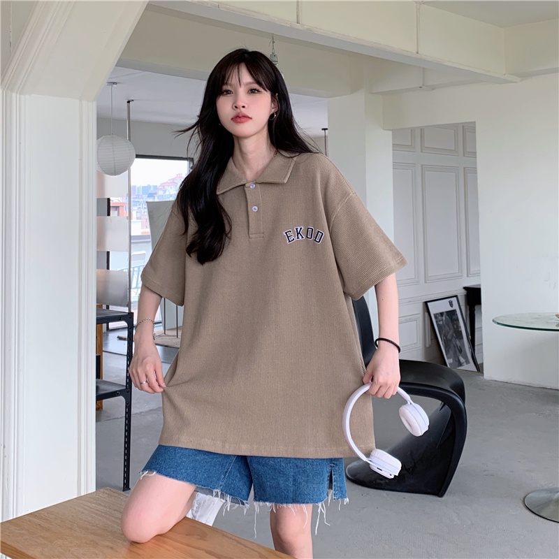 Áo polo SUXI tay ngắn dáng rộng màu trơn thêu chữ thời trang cho nữ