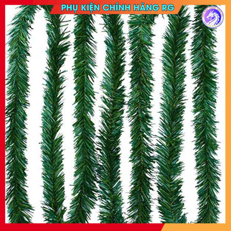 Dây lá thông xanh 9m trang trí giáng sinh tạo hình cây thông noel treo tường