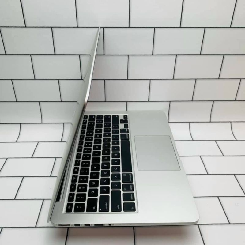 Laptop  Macbook Pro 2015 bản bàn phím quốc tế | BigBuy360 - bigbuy360.vn
