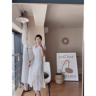 Đầm ren dài cổ V nữ tính (có hình thật)