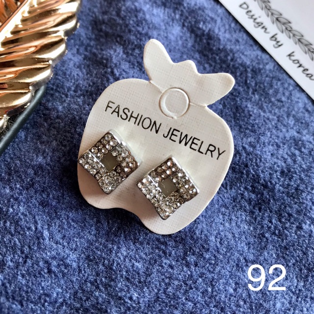 FREESHIP❤️ Hoa Tai Đính Đá Hình Vuông M92