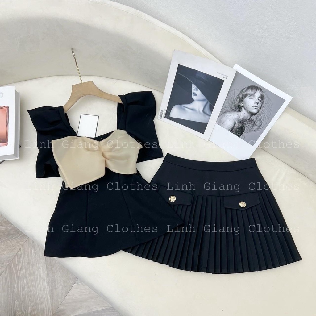 Set Áo Tay Phồng Nơ Mix Chân Váy Dập Ly Phong Cách