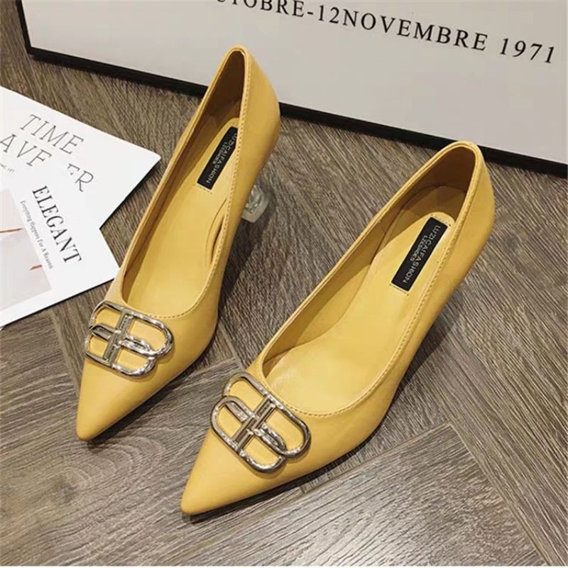 giày thanh lý lẻ size