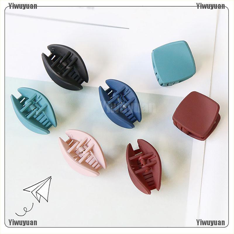 Set 5 Kẹp Tóc Màu Trơn Kích Thước Nhỏ Gọn Thuận Tiện Cho Nữ /