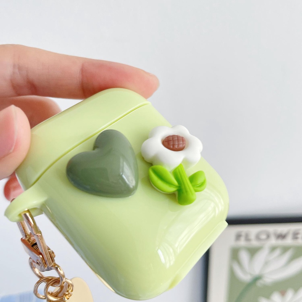 Green Love Heart  AirPods 1/2 Pro Case with Cain Shockproof Headset Protector Hard Case