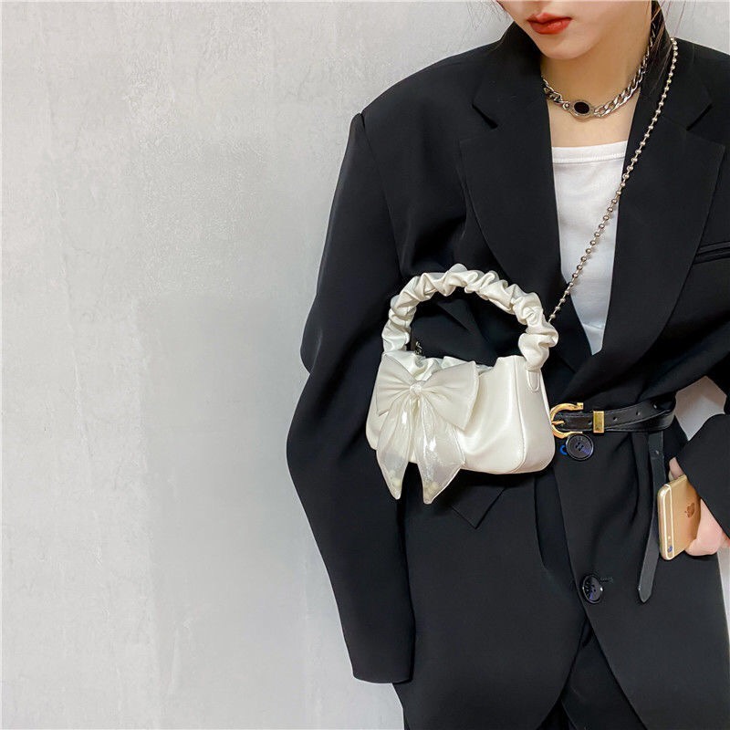 Túi Đeo Vai Phối Dây Xích Đính Nơ Thời Trang 2022