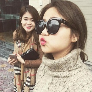 Mắt Kính Chữ V - Hàng Xịn