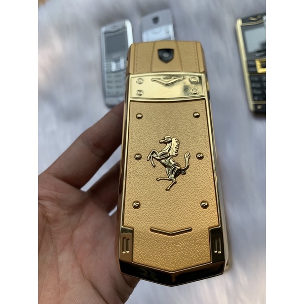 A8 vàng thời trang