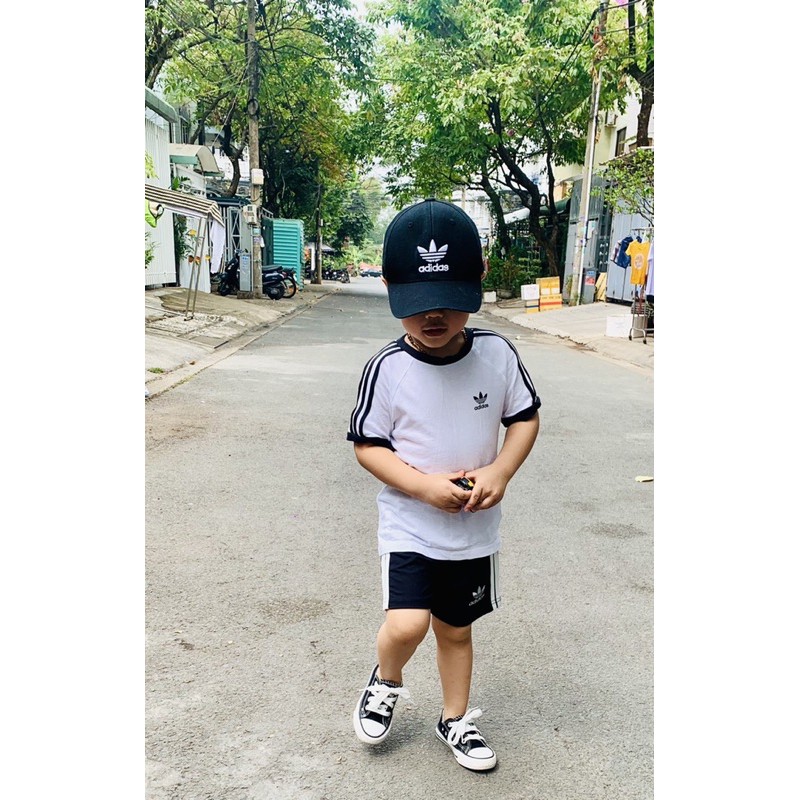 Mũ kid 2 màu trắng- đen hàng đẹp