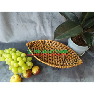 Rổ hình thuyền đan nhựa giả mây. đựng bánh keo và trang trí đồ ăn