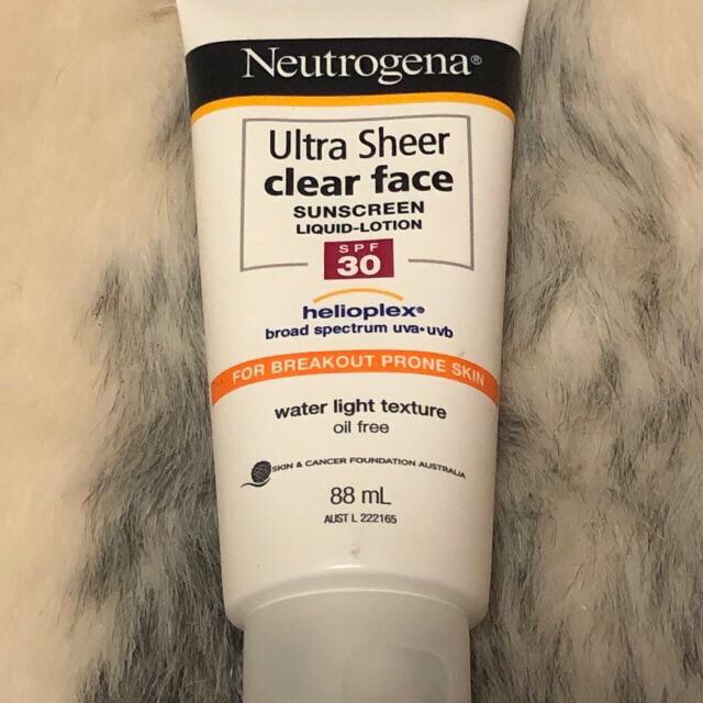 Kem chống nắng Neutrogena