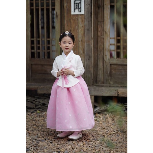 Hanbok cho bé gái