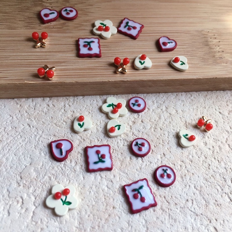 Charm nail cherry nhiều mẫu trang trí móng xinh