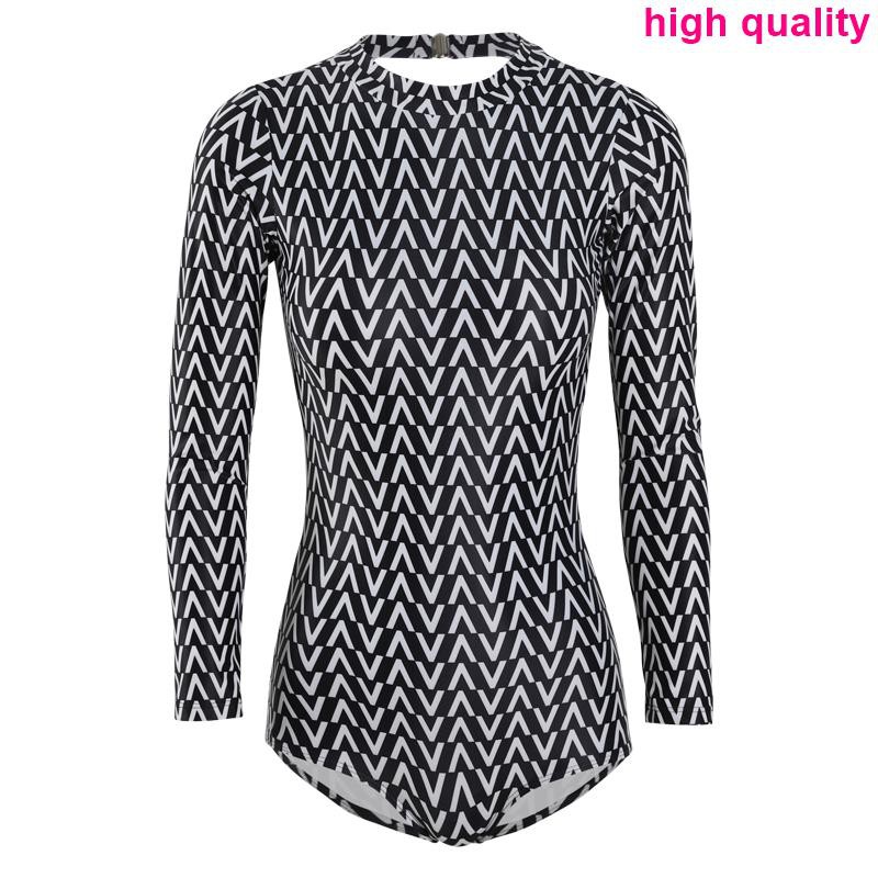 Đồ bơi liền thân một mảnh dài tay in họa tiết thời trang cho nữ | BigBuy360 - bigbuy360.vn