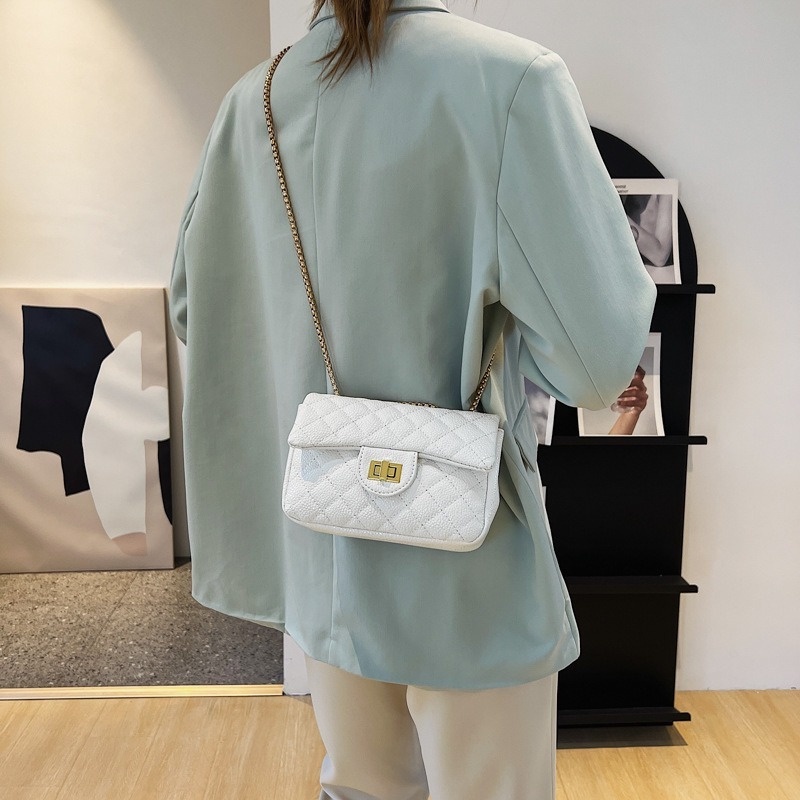 Túi Xách Đeo Vai Hình Vuông Nhỏ Đơn Giản Phong Cách Âu Mỹ Cổ Điển Thời Trang Mới 2022 Gylb1574 Dành Cho Bạn Nữ