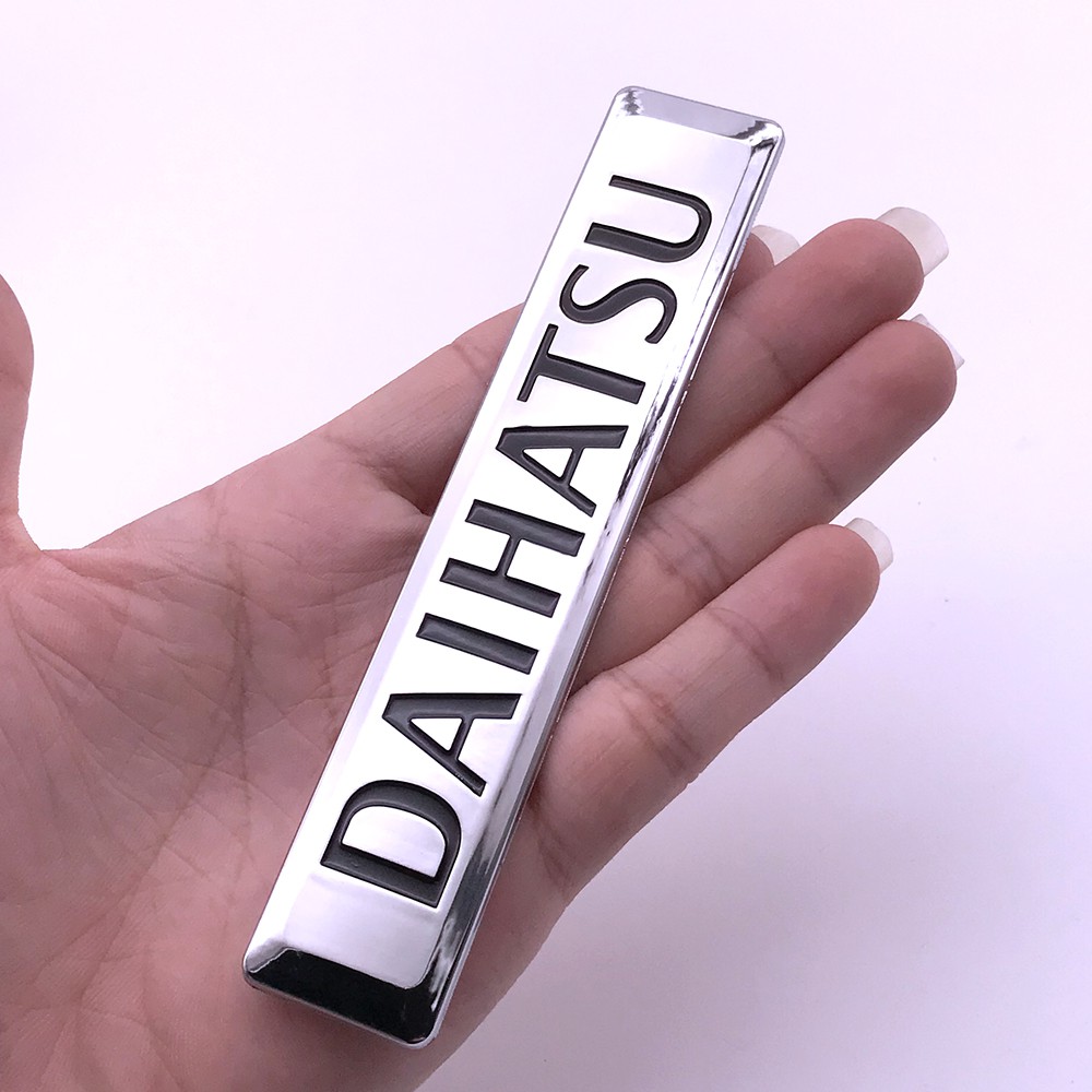 Logo 3D Trang Trí Xe Hơi Daihatsu Phong Cách Và Cá Tính