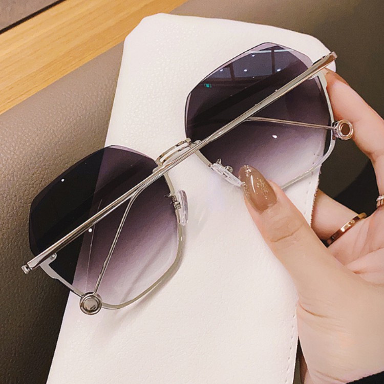 Kính mát LATIO Thời Trang Nữ Cao Cấp mẫu siêu HOT 2023 phiên bản Limited KM20