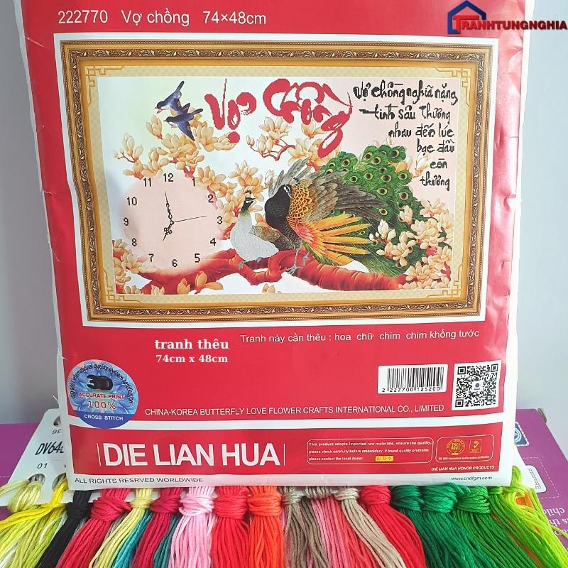 Tranh thêu chữ thập đồng hồ vợ chồng công 74cm x 48cm