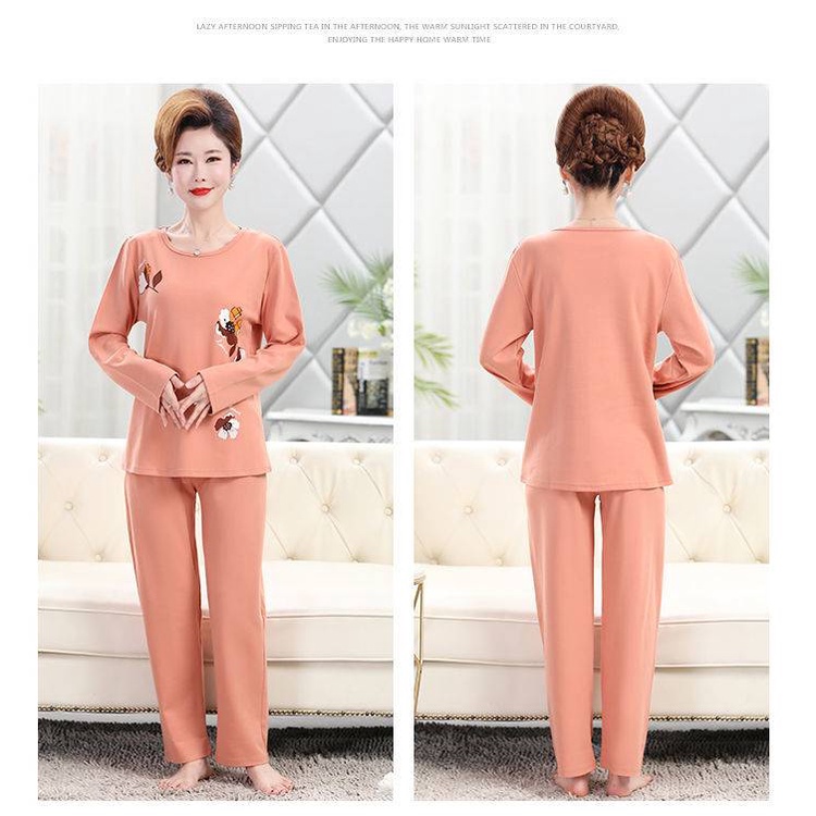 Bộ đồ ngủ tay dài cỡ lớn dành cho phụ nữ trung niên