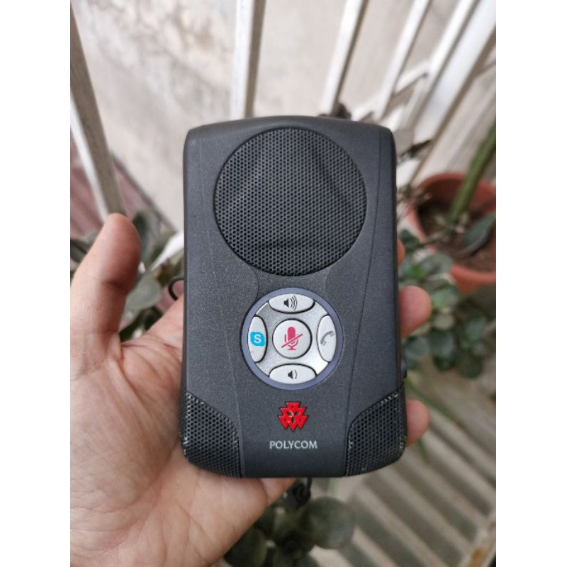 Điện thoại hội nghị Polycom Communicator C100S nhỏ gọn siêu tiện dụng, tự động cài đặt, hỗ trợ Windows 32&64 bit.