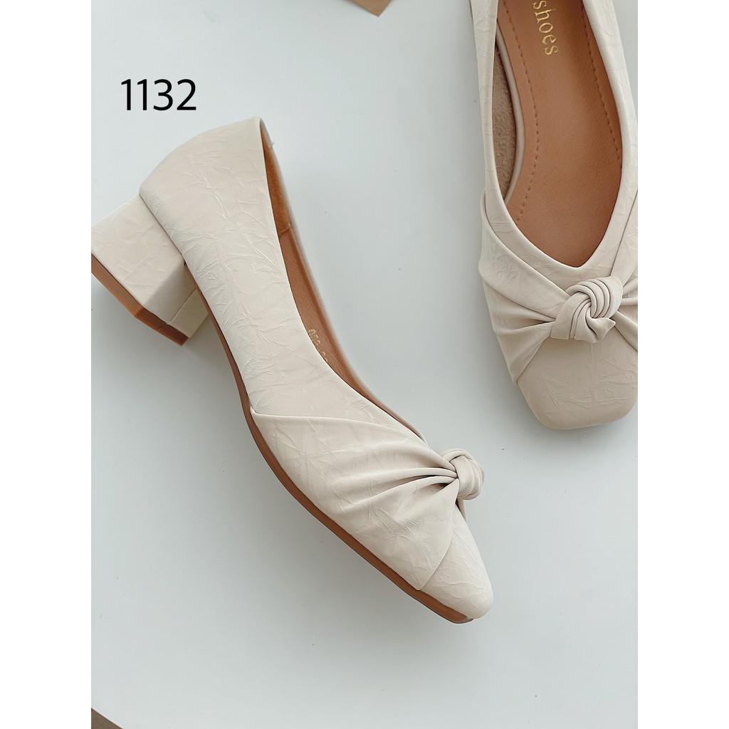 BEESHOES - GIÀY BÚP BÊ NỮ MŨI VUÔNG ĐẾ VUÔNG - GIÀY BÚP BÊ NỮ ĐẾ VUÔNG CAO 3 PHÂN SẴN MÀU ĐEN - KEM - HỒNG ĐẤT 201132 | BigBuy360 - bigbuy360.vn