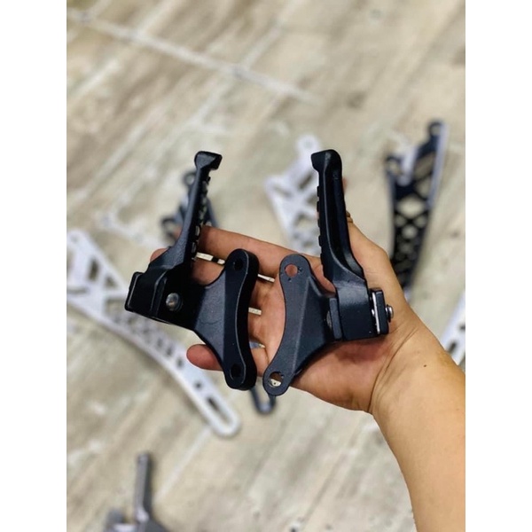 Combo Gác chân xếp nhôm Malaysia + Pát bô đùi gà CNC CHO XE EX / WIN