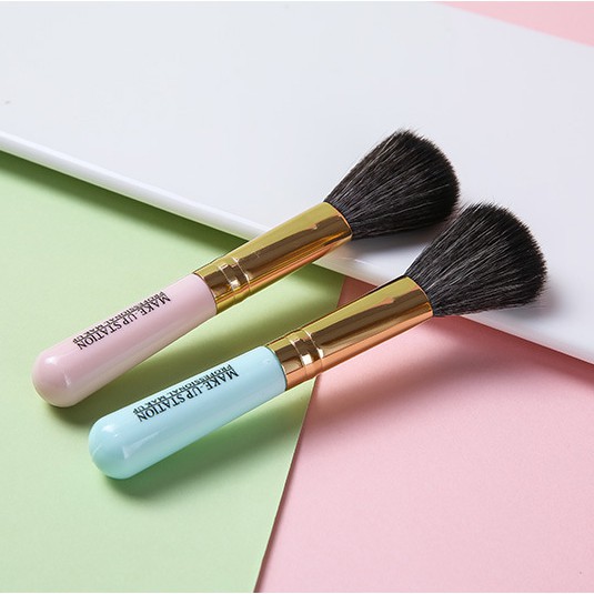 Bộ 5 cọ trang điểm cá nhân LATUBO makeup brush No.L0780 NPP Shoptido