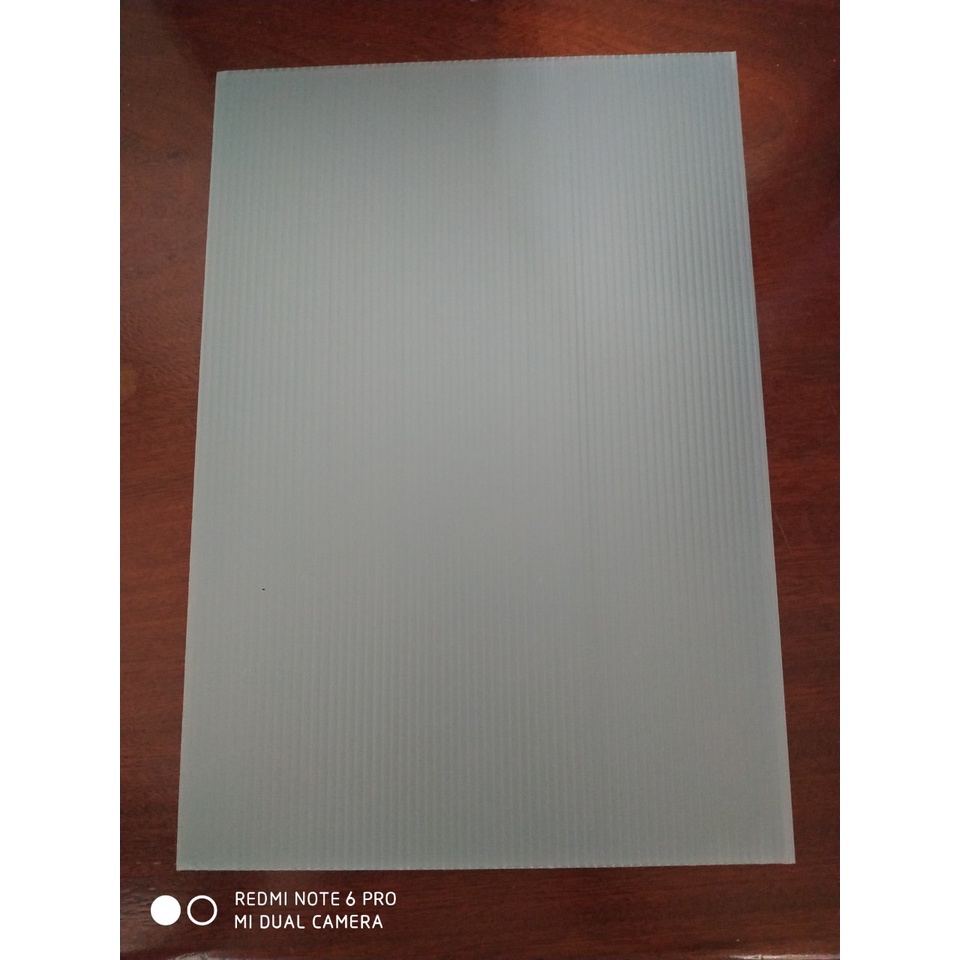 Tấm nhựa danpla 500x210x4mm
