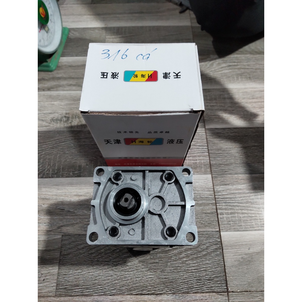 Bơm ben 316 cá ngắn hoặc then