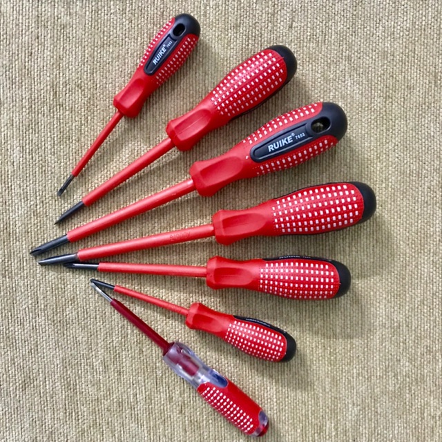 Bộ tô vít cách điện RUIKE 7 cây 7653