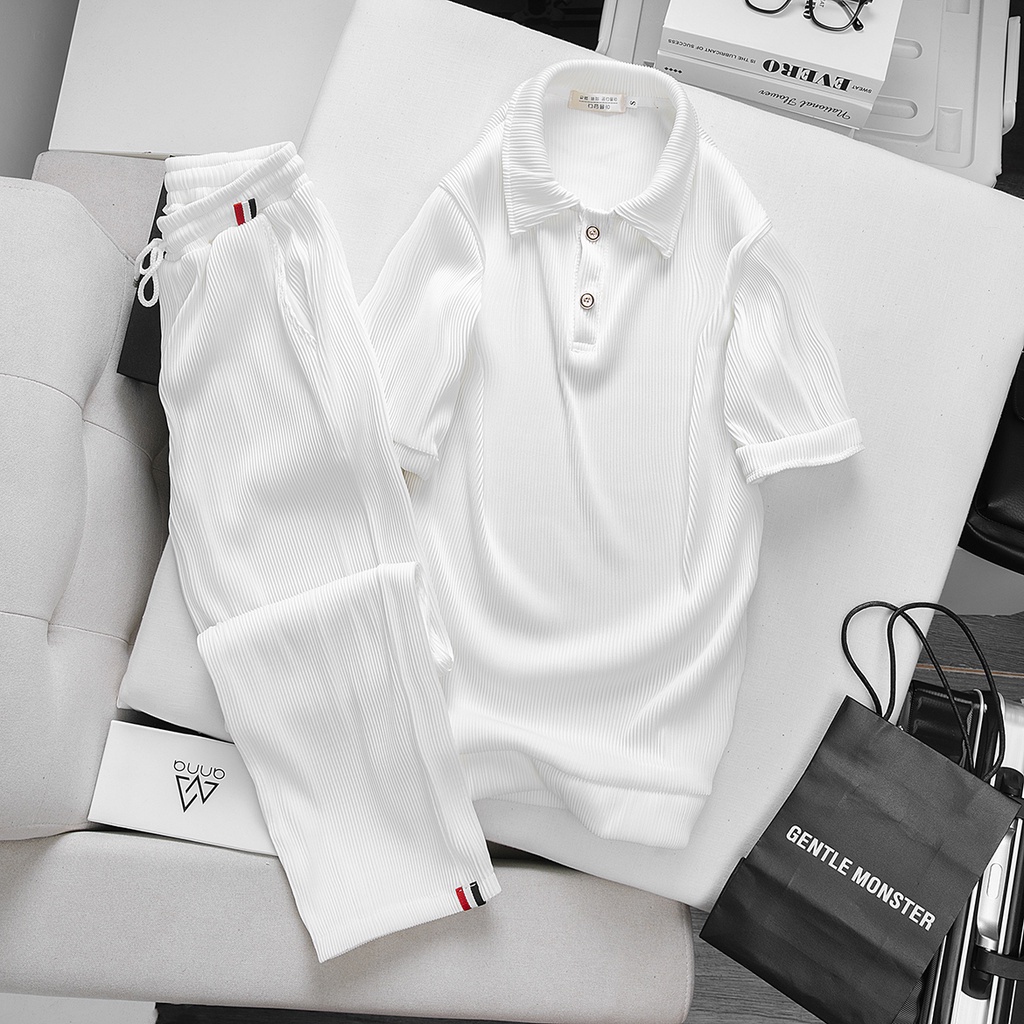 Bộ Đồ Nam Nữ Unisex AROTI Ngắn Tay Chất Vải Cotton Hàn Đẹp Cao Cấp, Co Giãn Tốt, Mặc Siêu Mát Và Thoải Mái   B600-Đ