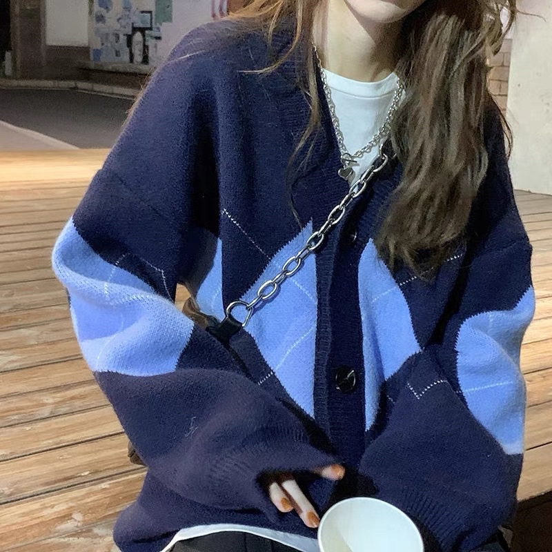 Áo Khoác Len Cardigan Màu Trầm Form Rộng Oversize Hoạ Tiết Kim Cương Nổi Bật
