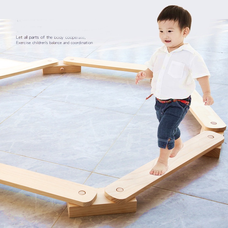 Cầu thăng bằng,ván thăng bằng gỗ tự nhiên Cao cấp dành cho bé vui chơi rèn luyện khả năng khéo léo đi thăng bằng.