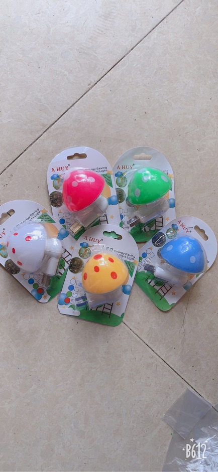 Đèn ngủ cảm ứng hình nấm