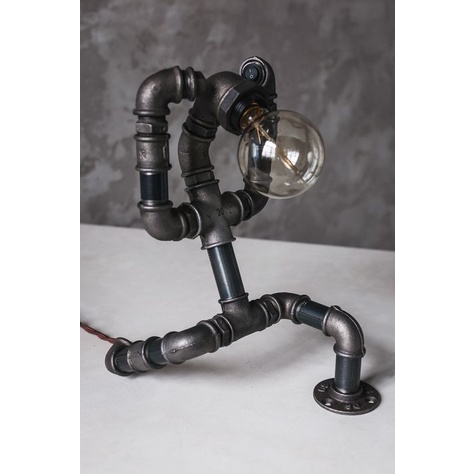 Đèn bàn thiết kế phong cách Steampunk - bằng ống sắt phi 21