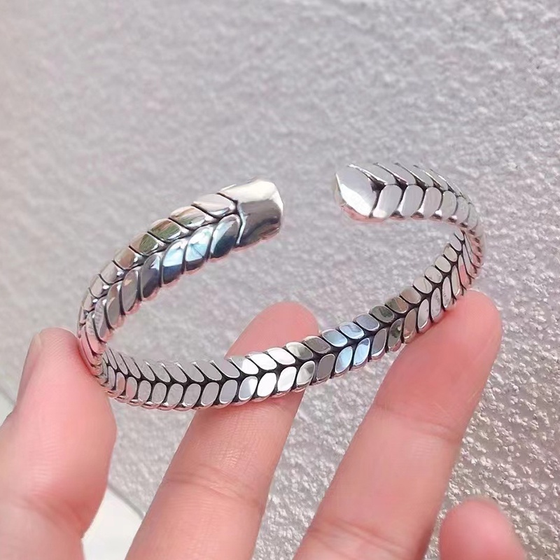 Vòng Tay cặp đôi Cuff - Phụ Kiện Đeo Tay Thời Trang, Cá Tính - Thiết Kế Basic Bản To, Thép Không Gỉ
