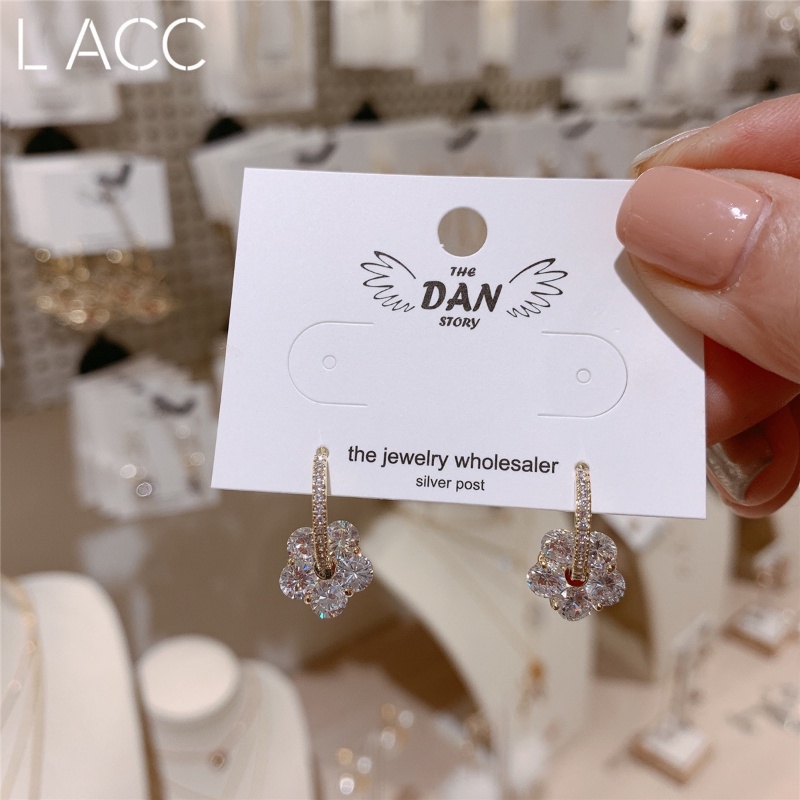 Khuyên Tai Bạc Đính Đá Zircon Tinh Tế Thời Trang Hàn Quốc Mới