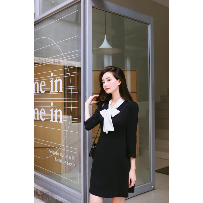 Váy Đầm Công Sở màu Đen Chất Mango Hàn Sang Trọng – Thanh Lịch