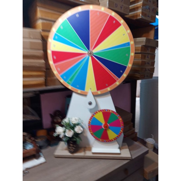 VÒNG QUAY KỲ DIỆU 18 ô - SIZE 60cm * 100cm