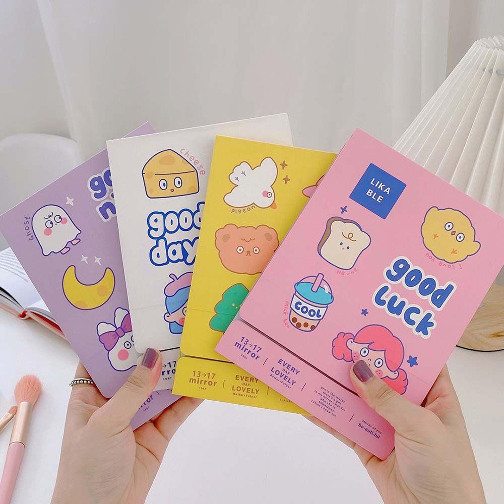 Gương Trang Điểm Gấp Gọn Họa Tiết Hoạt Hình Dễ Thương