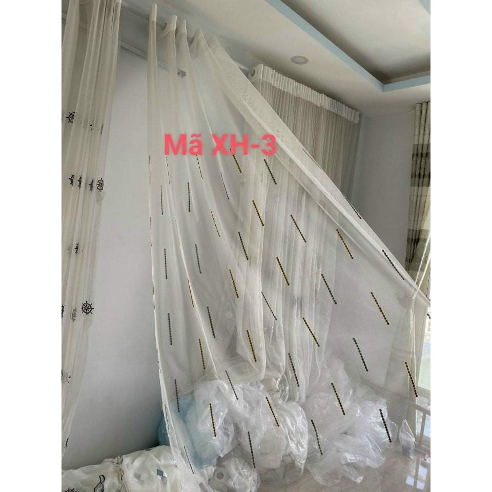 Rèm voan thêu xỏ khoen