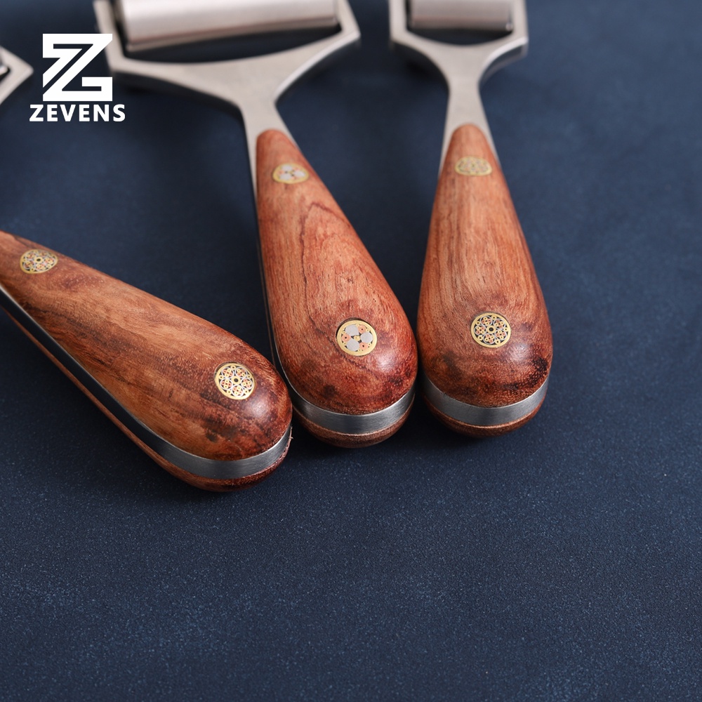 Con Lăn Bằng Thép Không Gỉ Cán Gỗ Hồng Mộc Cao Cấp Làm Đồ Da Thủ Công