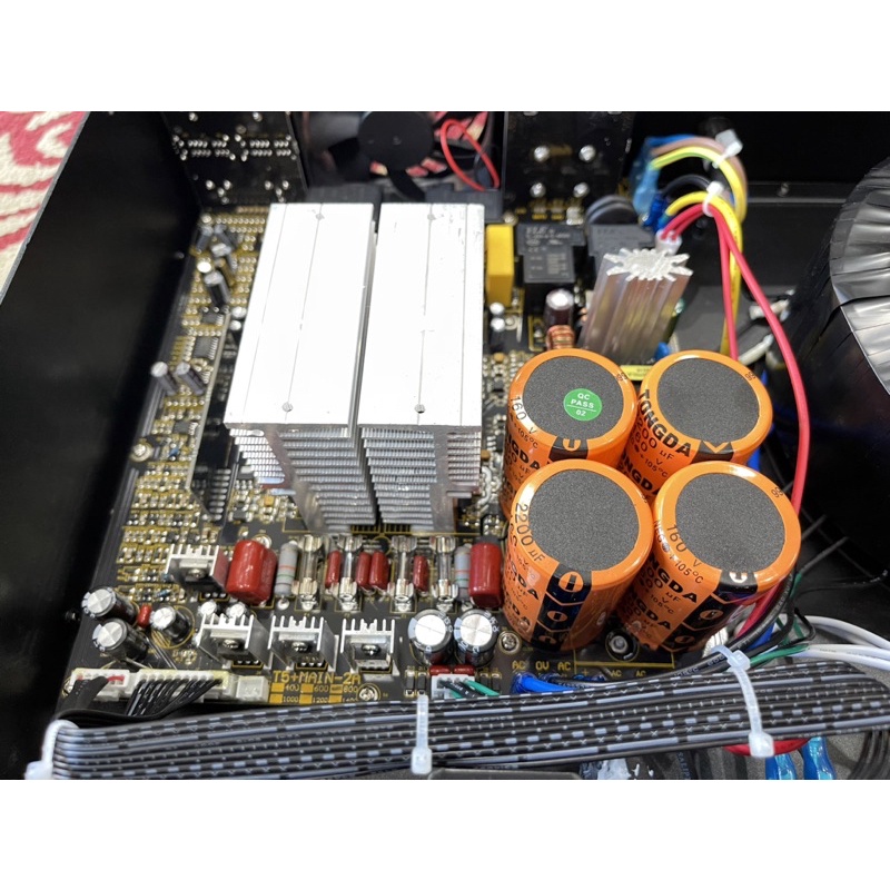 Đẩy 2 kênh ASHLY NV10002 class TD hàng chính hãng.Tặng dây giắc