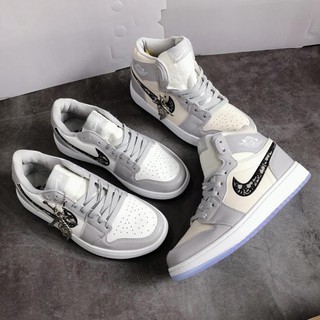 Giày 𝐉𝐨𝐫𝐝𝐚𝐧 𝐝𝐢𝐨𝐫 ⚡️𝐅𝐑𝐄𝐄 𝐒𝐇𝐈𝐏⚡️ Giày thể thao 𝐉𝐨𝐫𝐝𝐚𝐧 cổ cao, cổ thấp màu xám đế 𝐝𝐢𝐨𝐫 cực chất đủ size nam nữ | BigBuy360 - bigbuy360.vn