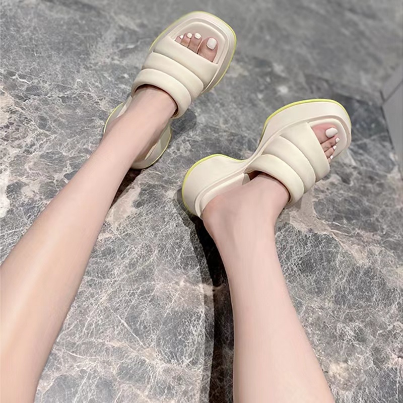 Dép sandal đế dày phong cách châu âu thời trang mùa hè 2022 cao cấp dễ phối đồ cho nữ