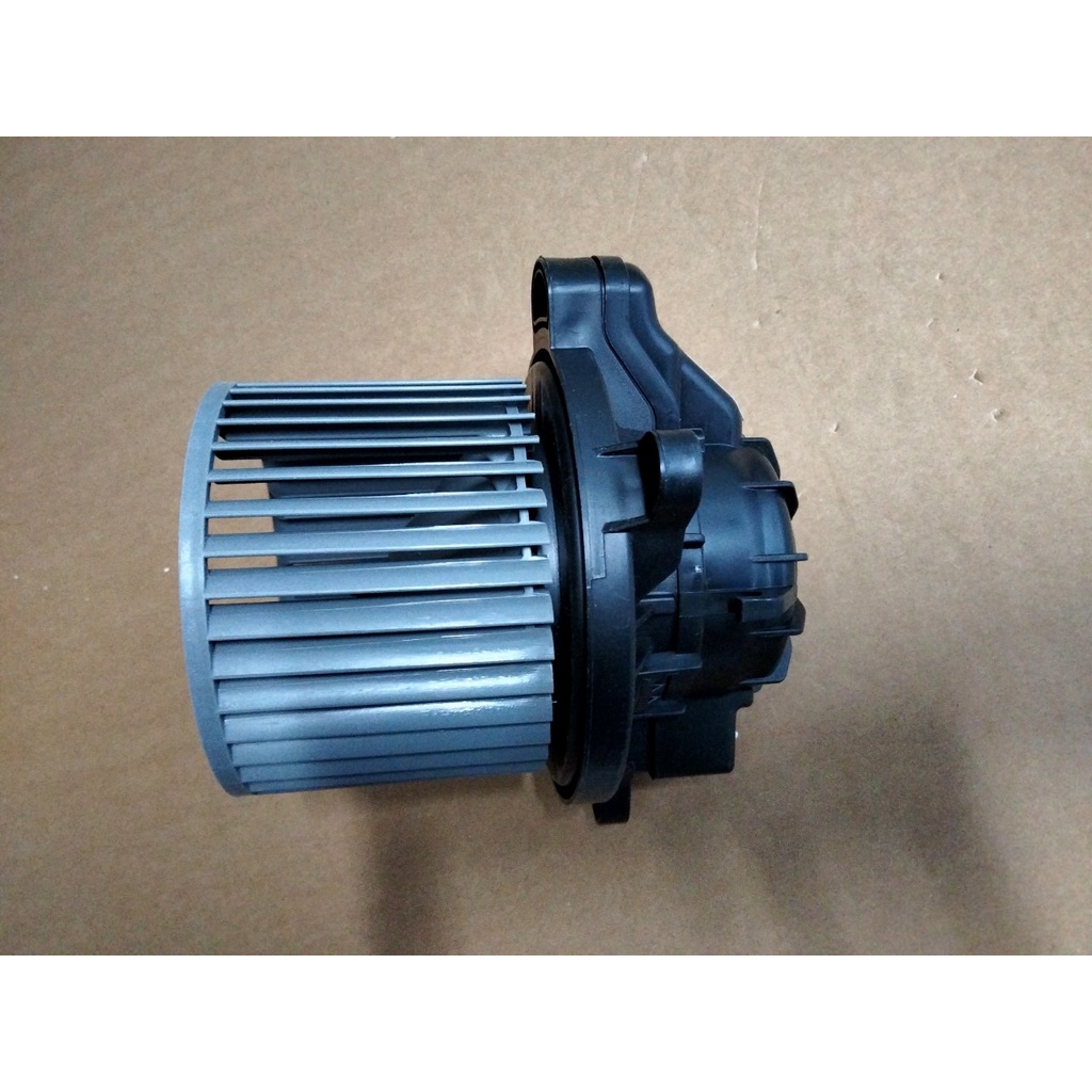 Quạt Dàn  lạnh Hyundai I10 Grand 2014-2018 Hàng xịn Hàn Quốc