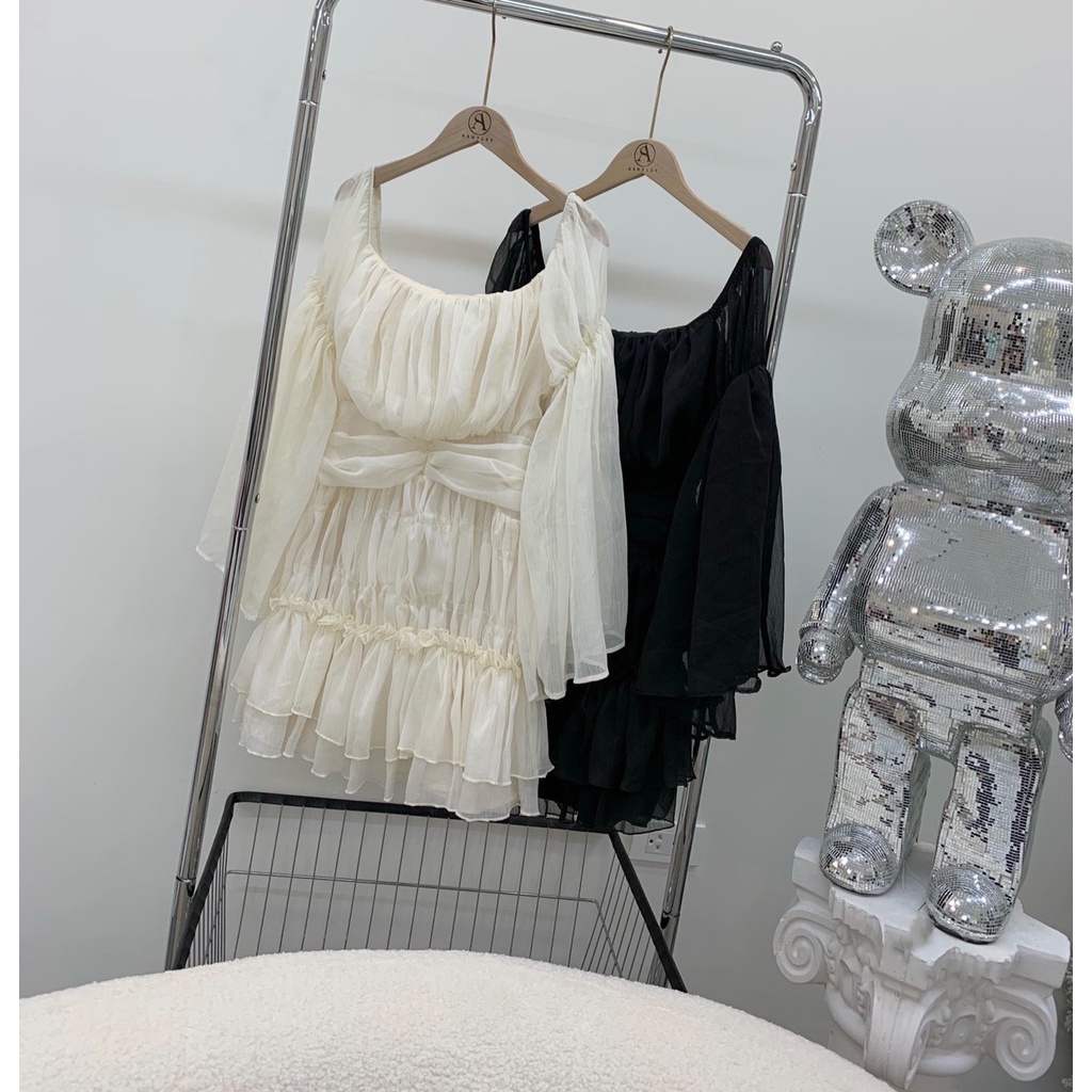 Váy trễ vai đuôi cá chất tơ Ashley